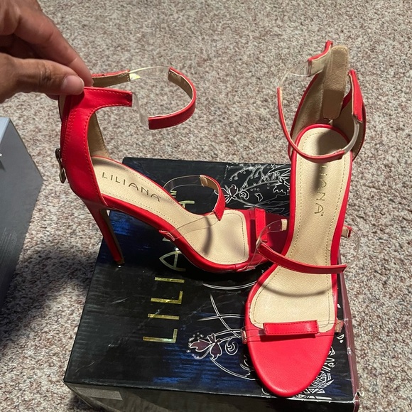 Liliana Red Heels size 7.5 - Picture 2 of 3